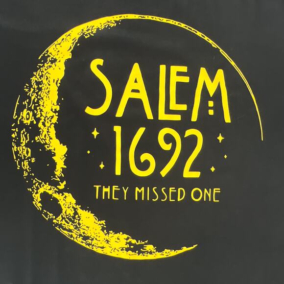 Salem 1692 - They Missed One Graphic Tee Shirt Top in Black & Yellow Size Medium - Picture 3 of 11
